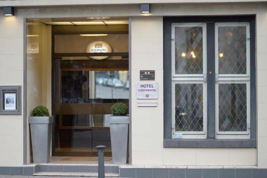 Hotel Continental Саарбрюкен Екстериор снимка
